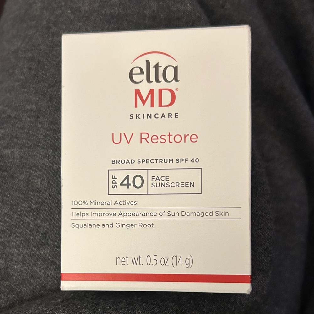 EltaMD UV Restore SPF 40 Face Sunscreen - Cream and Red